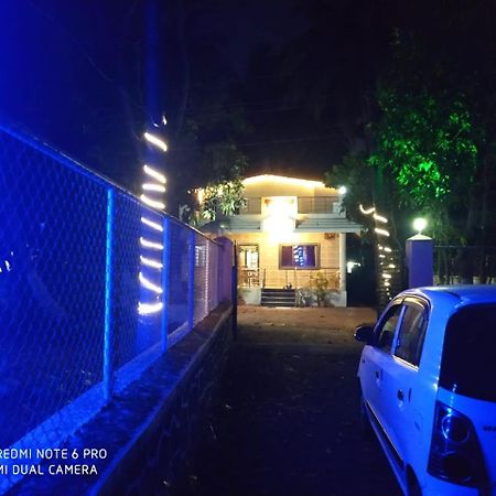 Krushna Kunj Holiday Home アリバグ エクステリア 写真