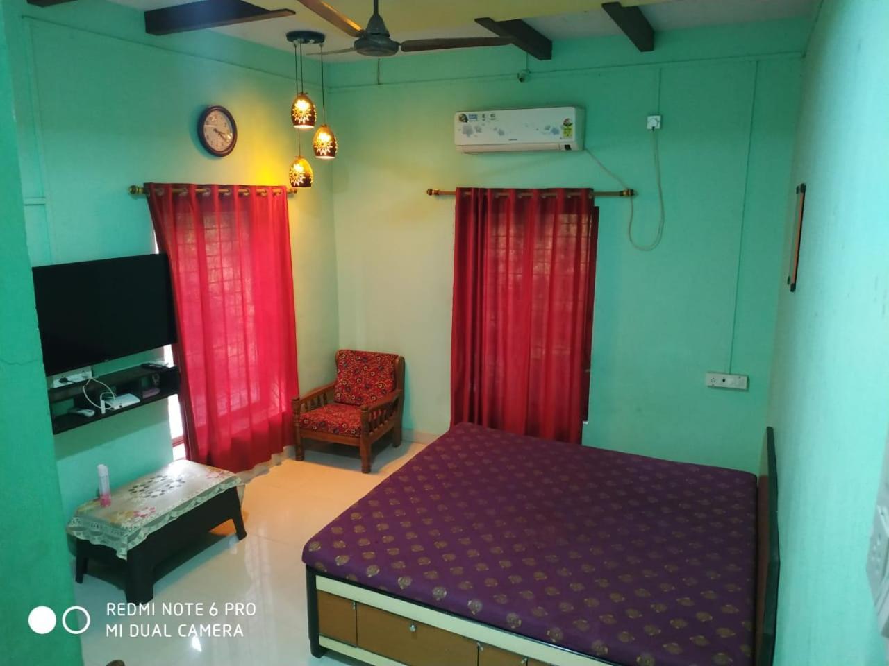 Krushna Kunj Holiday Home アリバグ エクステリア 写真