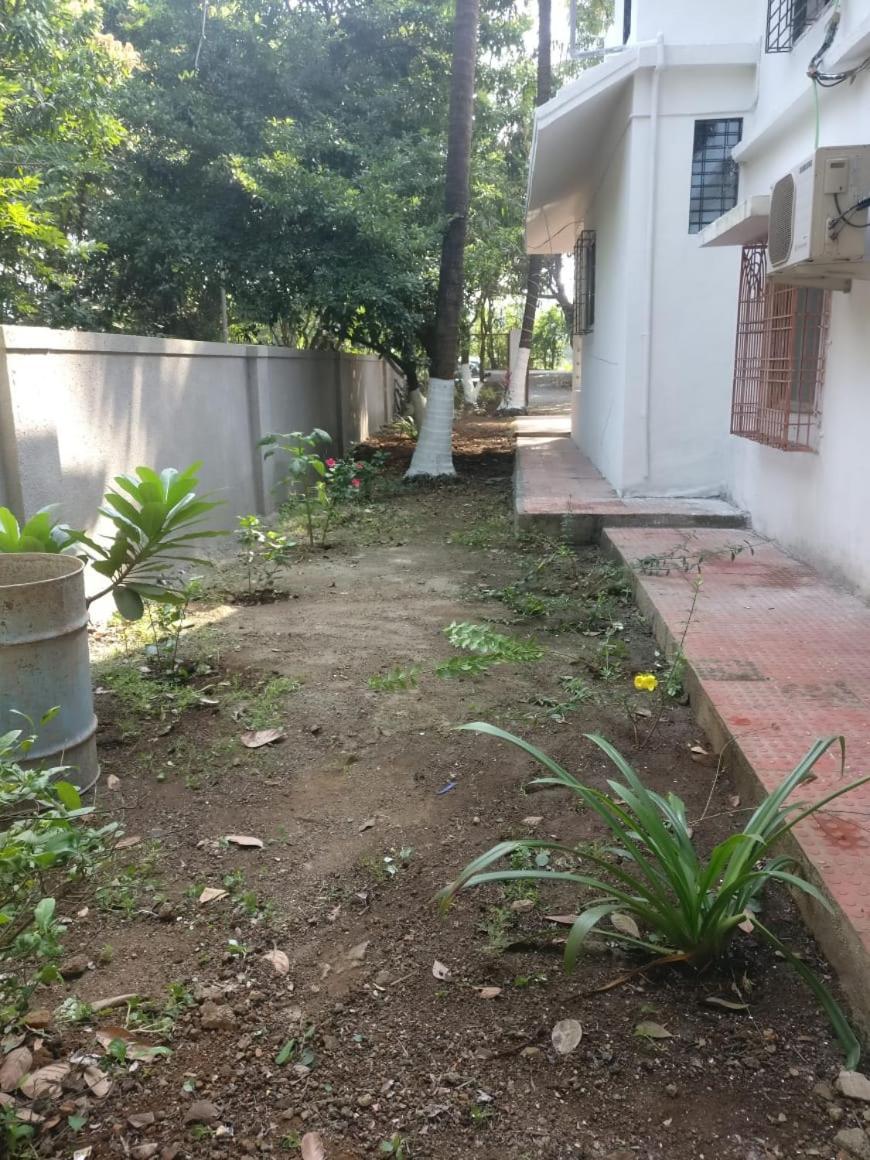 Krushna Kunj Holiday Home アリバグ エクステリア 写真